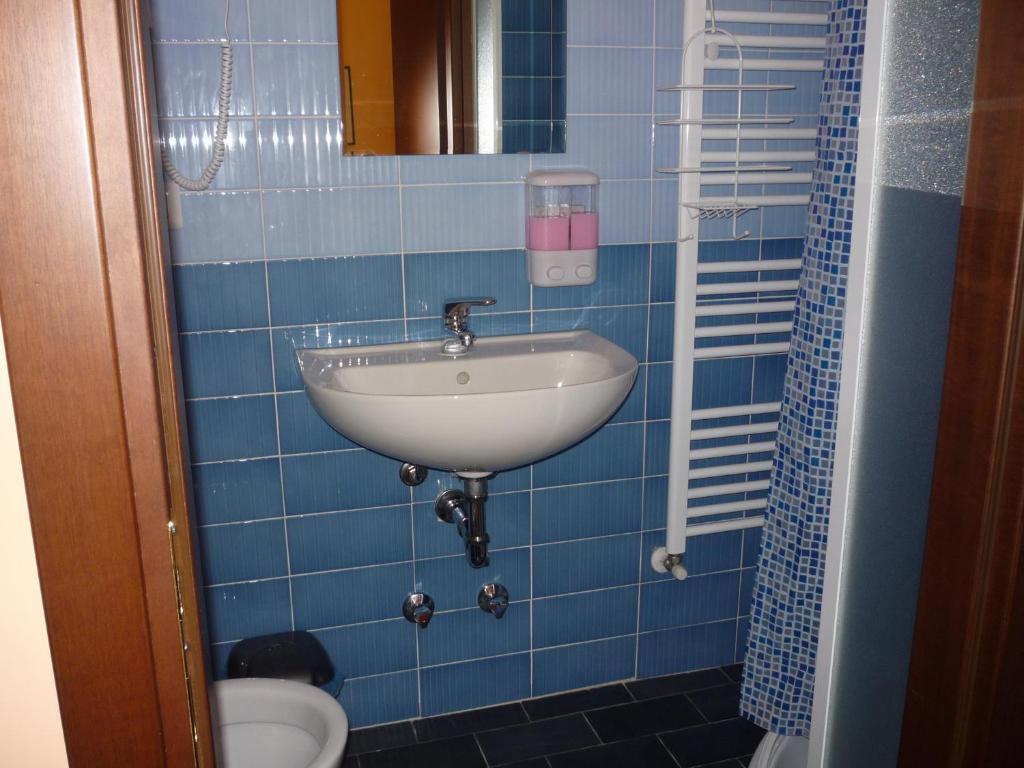 Affittacamere Andronaco Milão Quarto foto